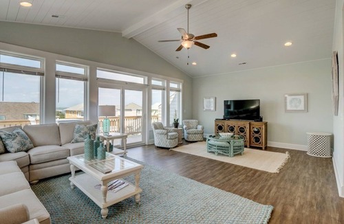 Topsail Beach House | Channel Marker 11 | Canal Front, Pool Access