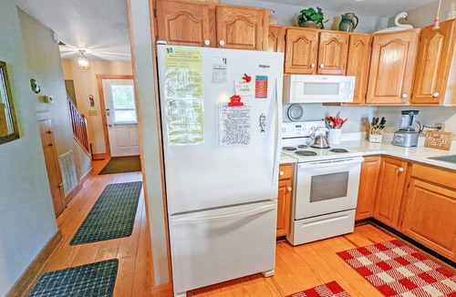 Piney Island House | Channel Watch | Assateague Channel Waterfront w/Private Dock, Screened Porch, Balconies & Sunrises
