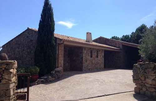 Sari-Solenzara House | Character stone house size Corsican sea view, summer and winter!