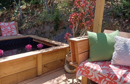 Albitreccia Ski Chalet | Charm and tranquility, panoramic views of the sea and the islands, 3 minutes from the beaches