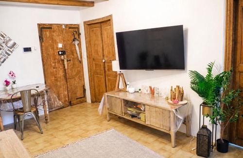 Cervione Apartment | Charmant appartement climatisé proche des plages et en plein coeur village