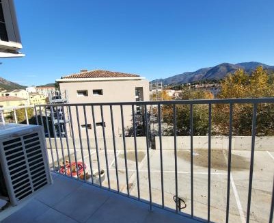 Corte Apartment | Charmant type 1 neuf en hyper centre avec parking