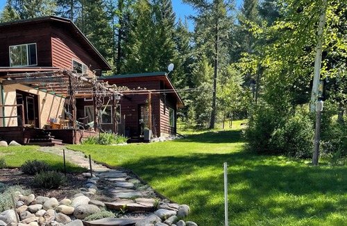 Sandpoint Apartment | Charming 1-bedroom apartment in a beautiful natural setting, minutes from town.