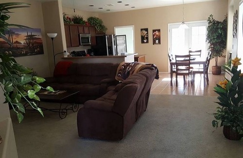 San Tan Valley House | Charming 1440 Sq/ft 3 bedroom/2 bathroom @ Johnson Ranch Golf Course Community