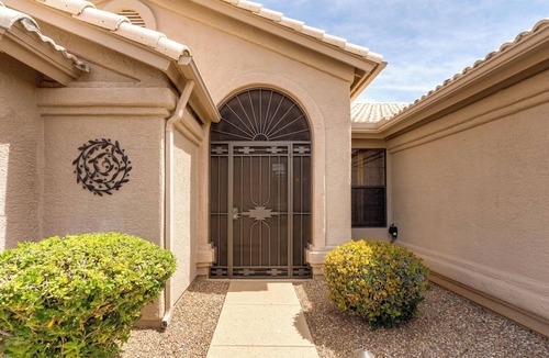 Saddlebrooke House | Charming 2-bedroom 2 bath home in Saddlebrooke one with private back yard.
