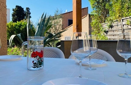 Marine de Saint Ambroggio House | Charming 2-Room House, 5 Sleeps, Steps to Beach, Terrace, Parking, Linens Included