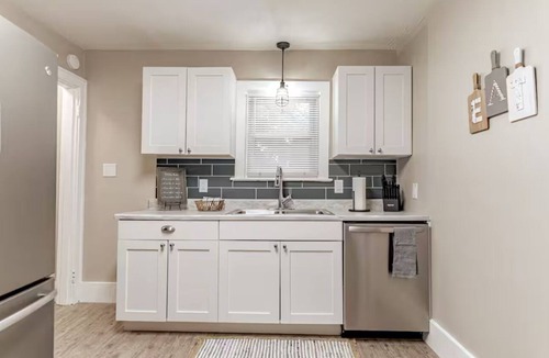 Elizabethtown House | Charming 3-bedroom house in welcoming Elizabethtown