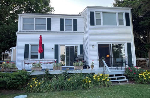 Shelter Harbor Cottage | Charming 3-bedroom cottage in Westerly footsteps from the water