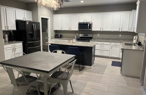 Canyon Trails House | Charming 3-bedroom house in peaceful Goodyear