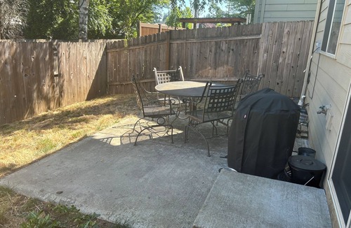 Hazel Dell House | Charming 3-Bedroom Retreat in Hazel Dell, WA – Your Perfect Getaway!