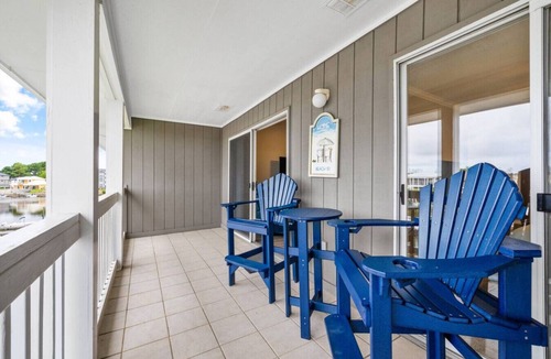 Carolina Yacht Landing Apartment | Charming 3 Bedroom on the Intracoastal Waterway