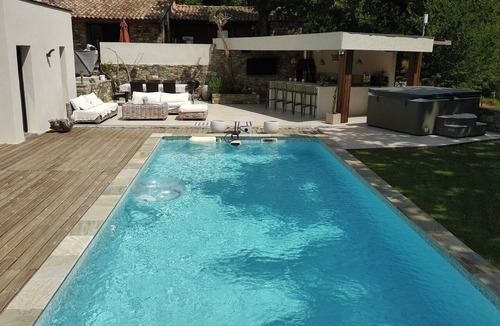 Barbaggio House | Charming 3-Bedroom Villa with Private Heated Pool