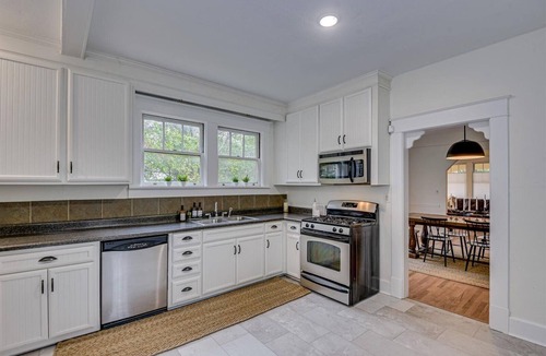 Augusta House | Charming 3BD/2BA Historic Augusta Bungalow - Private Pool!