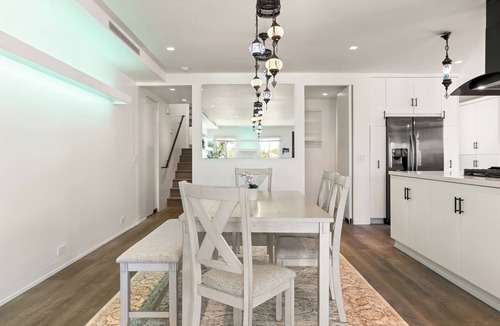 El Segundo House | Charming 3BR/2.5BA El Segundo Home w/Hot Tub + W/D