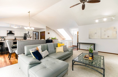 Georgetown House | Charming 4-Bedroom Retreat Near Notre Dame