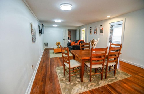 Glendale Apartment | Charming apartment in Downtown Glendale