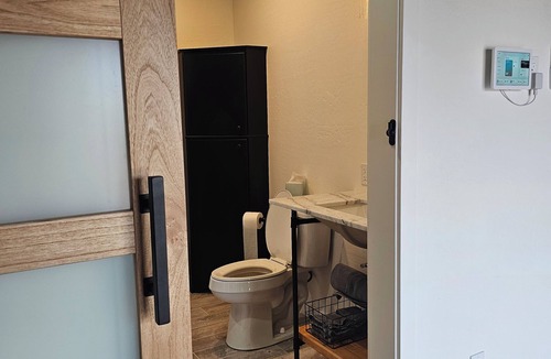 Cottonwood-Verde Village Cottage | Charming cottage with pool, spa, WiFi and AC in enchanting Cottonwood