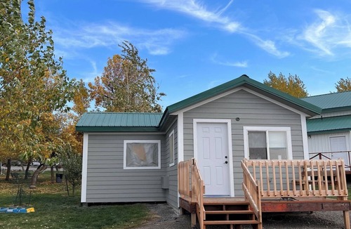 Grangeville Cottage | Charming Cottages - NEWLY REMODELED with BATHROOMS and KITCHENS