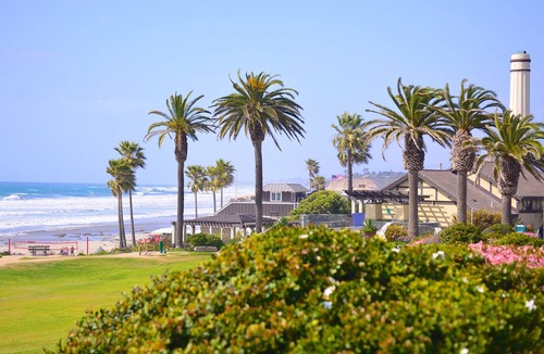 Del Mar Apartment | Charming Del Mar Studio - Walk to Beach!