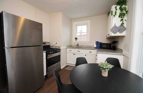 Beverly Apartment | Charming Downtown Gem ~ 2min to Salem ~ Workspace!
