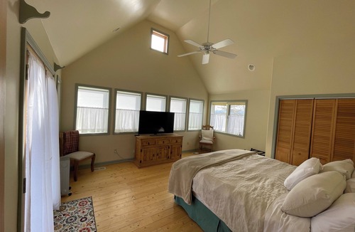 Spring City House | Charming farmhouse in Historic Spring City with AC, WiFi, and full kitchen.