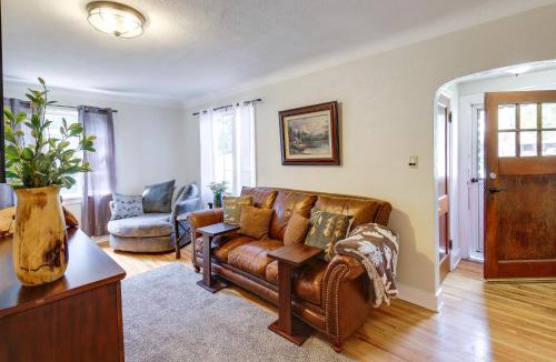 Hamilton House | Charming Hamilton Hideaway: Half-Mi to Main St!