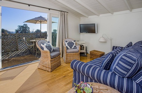 Stinson Beach Cottage | Charming Hillside Cottage with Expansive Ocean Views