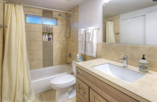 Blenman-Elm House | Charming Historic House in Central Tucson - Fully Renovated