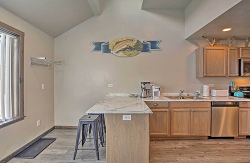West Yellowstone House | Charming Home - 1 Mi to Yellowstone National Park!