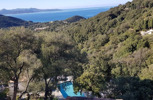 Farinole House | Charming house with sea view, swimming pool and 10 minutes walk from the beach.