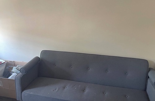 Historic District Bed & Breakfast | Charming Living room in beautiful Annapolis with AC discount long stay