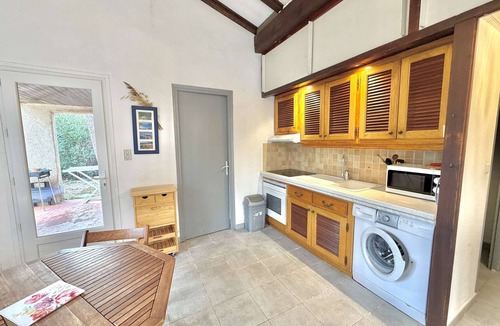 Santa Giulia House | Charming Mini-Villa, 50m from Santa-Giulia Beach, Private Terrace, Sleeps 4
