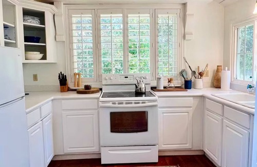 Montecito Cottage | Charming Montecito Garden Cottage
