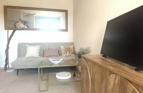 Sarrola-Carcopino Apartment | Charming one-bedroom apartment with mountain views, 10 minutes from Tahiti Beach and Capitello.
