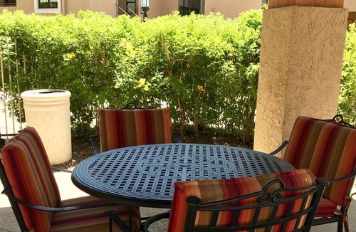 Central Scottsdale House | Charming Poolside Condo In The Heart of Scottsdale