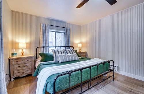 Groom Creek Cabin | Charming Prescott Cabin: 6 Mi to Downtown!
