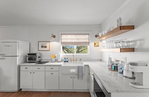 Wickenburg House | Charming Renovated 4BR Western Bunkhouse on Acreage, Horse Friendly -Wickenburg