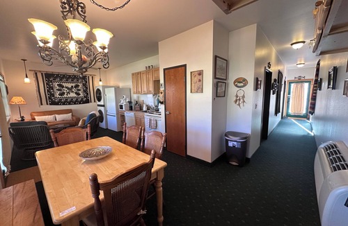 Gardiner Cabin | Charming Riverside Cabin on Yellowstone River - 2 Bedrooms & 2 Bathrooms, Relax