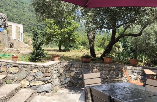 Santa-Maria-Poggio House | Charming stone Casuccia for rent in a typical Corsican village