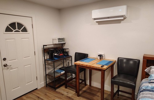 Ivins Apartment | Charming studio with WiFi, AC and heat in enchanting Ivins.