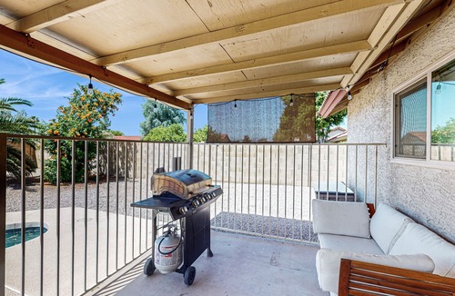 Alta Mesa Community Association House | Charming & sunlit villa with private pool, patio, & firepit - near golf & trails