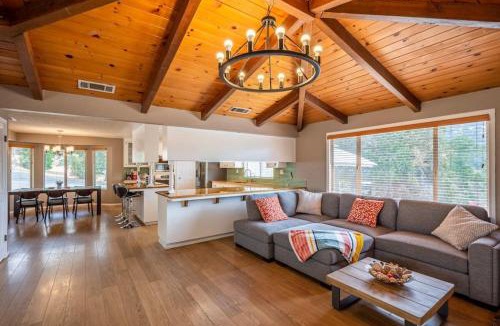 Oakhurst House | Cherry Cottage 15 min from Yosemite South Entrance