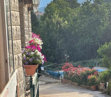 Cozzano Bed & Breakfast | chez marie jo Chez marie jo