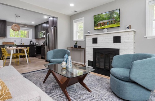 Stevensville House | Chic 3 BR/2 BA Cottage Near Chesapeake Bay