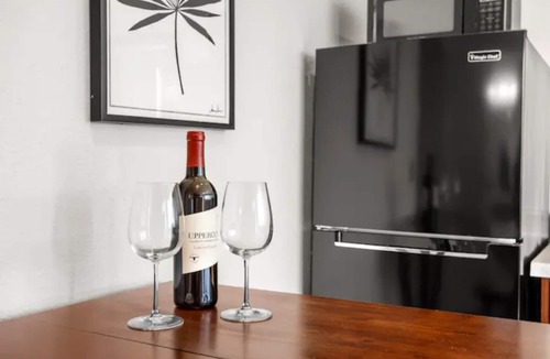Thunderbird Desert Estates Apartment | Chic Scottsdale Getaway with Fantastic Fun Pool