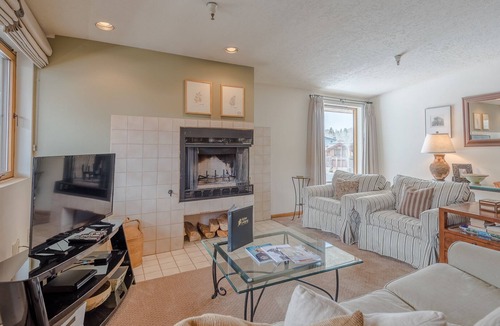 Ketchum Condo | Christophe Condo 609AB -With Year-round Outdoor Pool, Hot Tub, Bald Mt. Views
