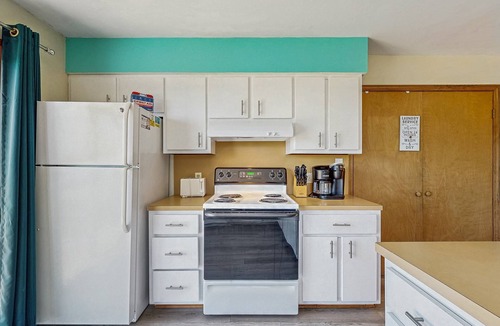 Brigands' Bay House | Classic home with sound & marsh views, hot tub, decks - near beaches/lighthouse