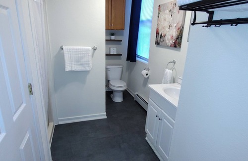 West Warwick Apartment | Clean Cozy Studio Apartment in West Warwick