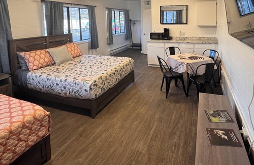 Kamiah Bed & Breakfast | Clearwater B&B Kamiah. World class Steelhead& Salmon fishing. Free breakfast op.