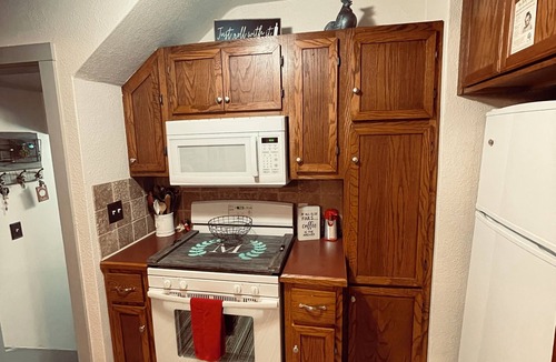 Ahsahka House | Clearwater Cottage – Cozy Historic Home Near the River